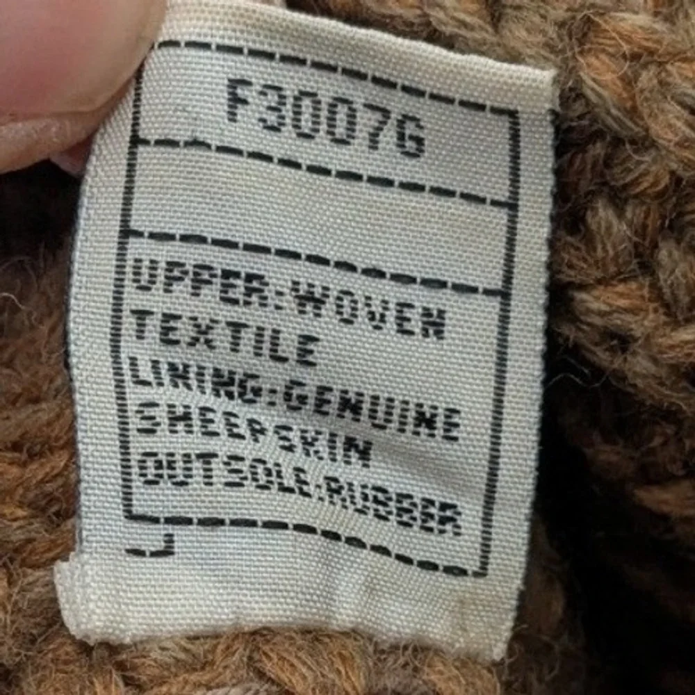 UGG‎ Australia Classic Cardy Knit Boots Chestnut Brown Kids Size 10 Winter